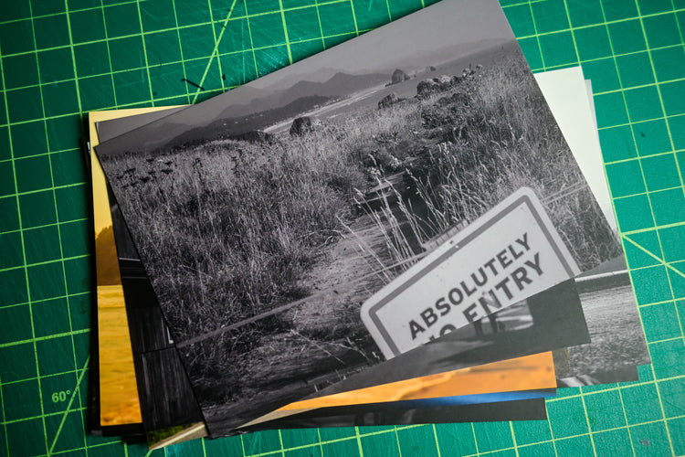 Oregon Postcard Box (10 Oregon Postcards, Bonus Postcard Pack, Stickers, +Mystery Surprise!)